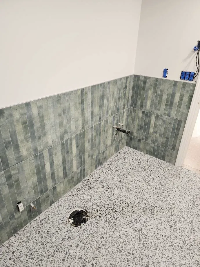 Terrazzo-look porcelain floor