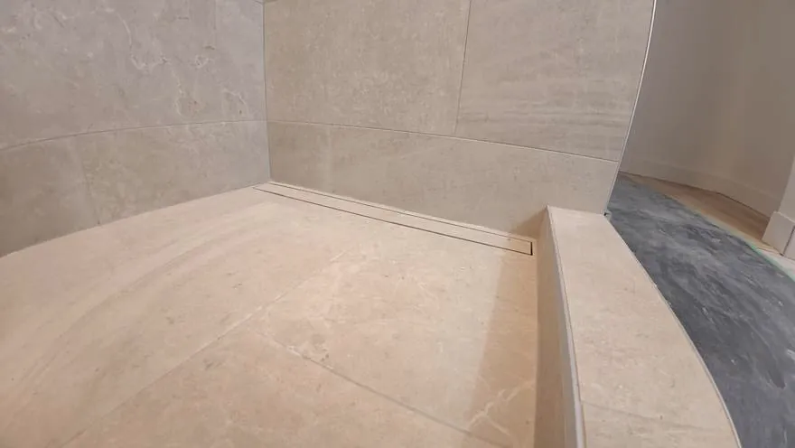 Curbless entry & linear drain