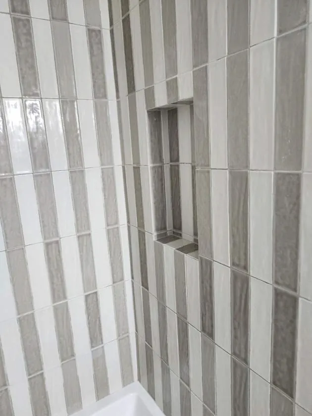 Recessed niche detail