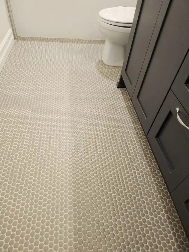 Penny floor & dark vanity