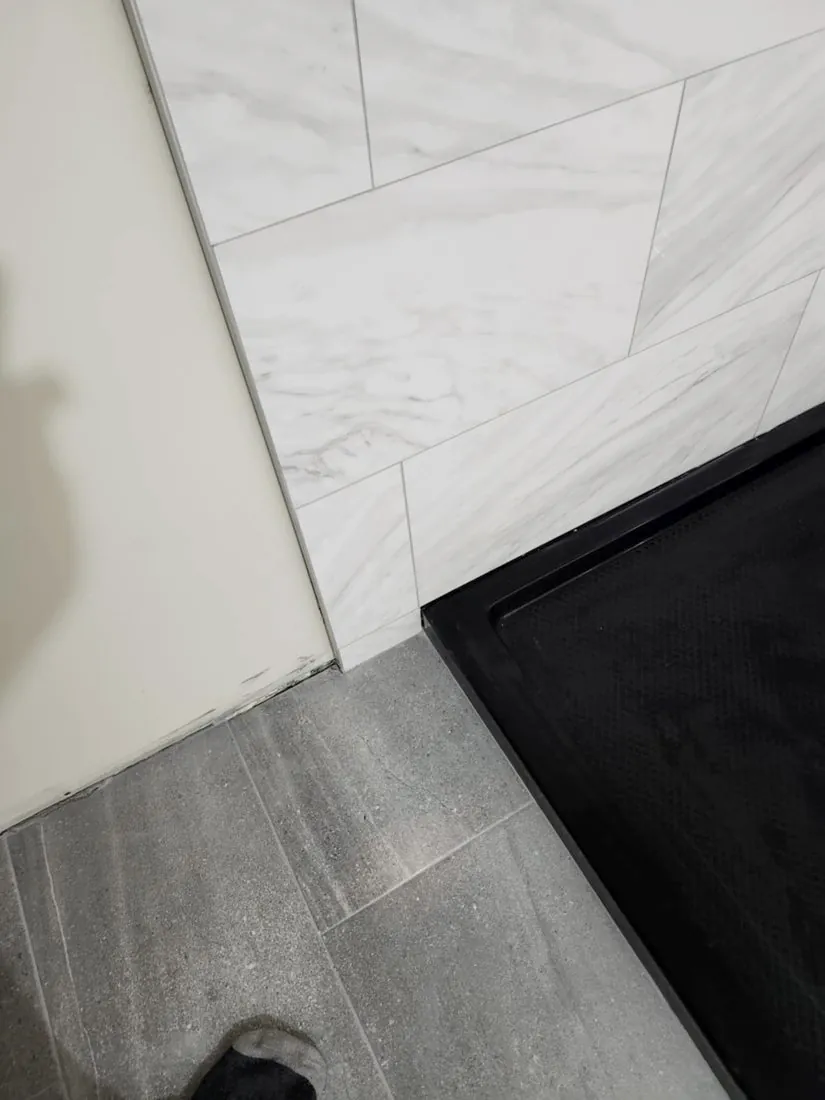 Crisp wall-to-floor transition