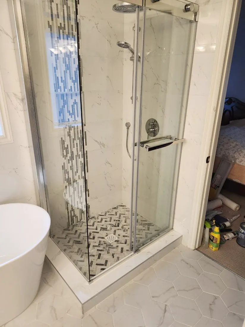 Freestanding tub & walk-in shower
