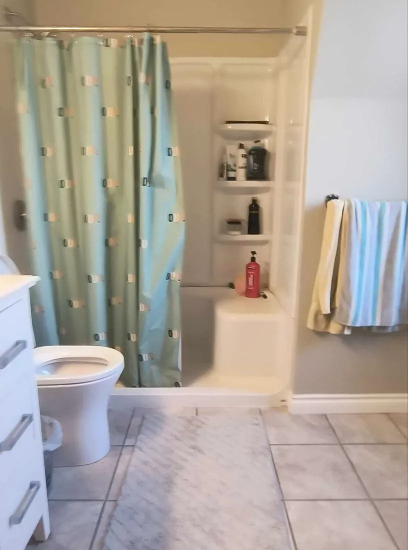 The original bathroom