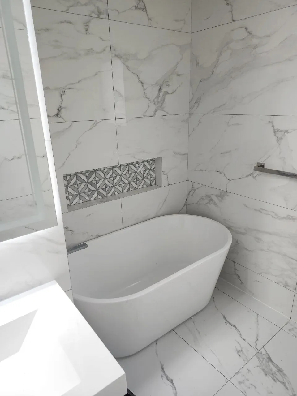 Marble-look walls & floor