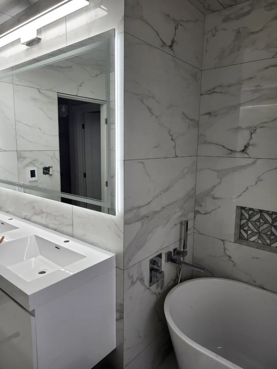 Floating vanity & backlit mirror