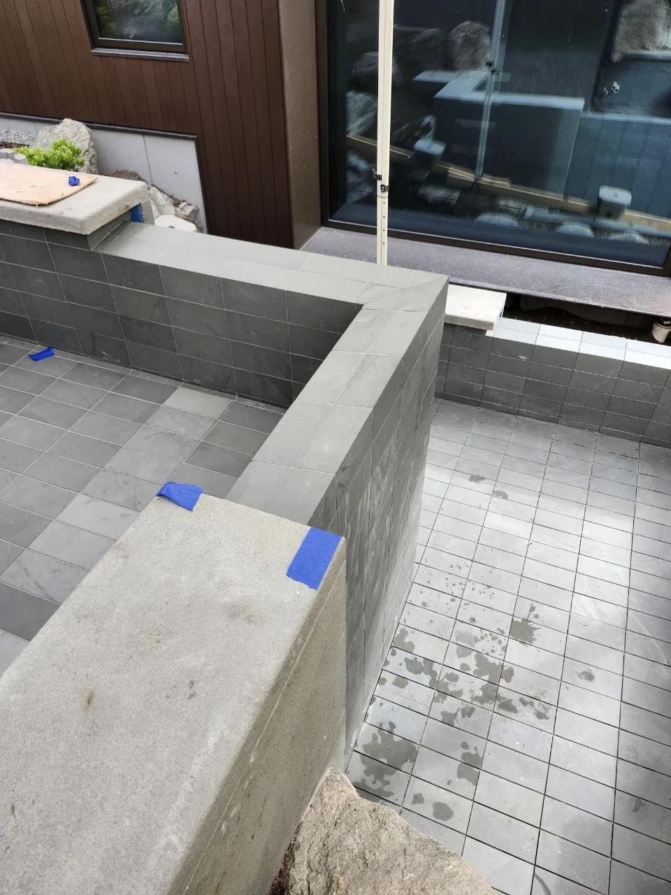 Slate walls and bench
